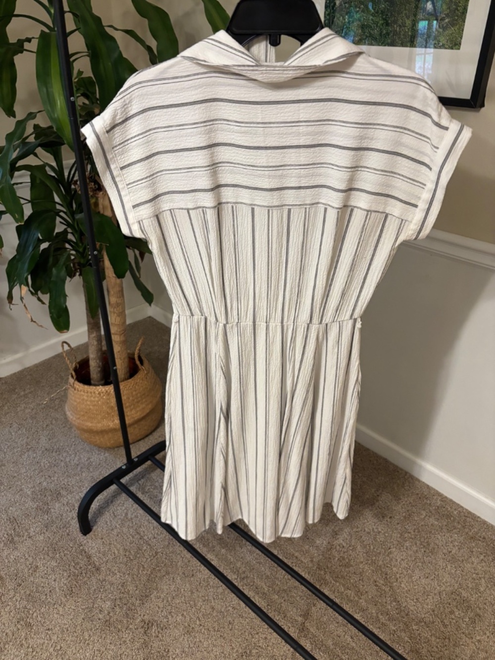 Calvin Klein Stripe Midi Dress EUC Size 4 - Picture 4 of 6
